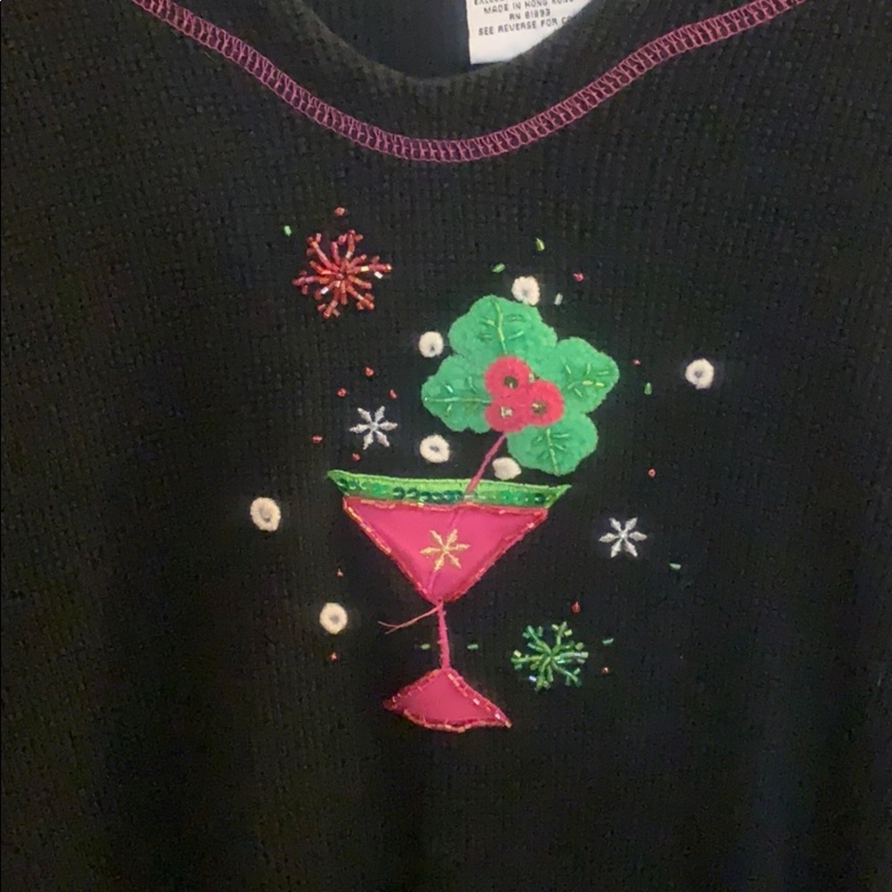 QF Thermal top with winter embellishments